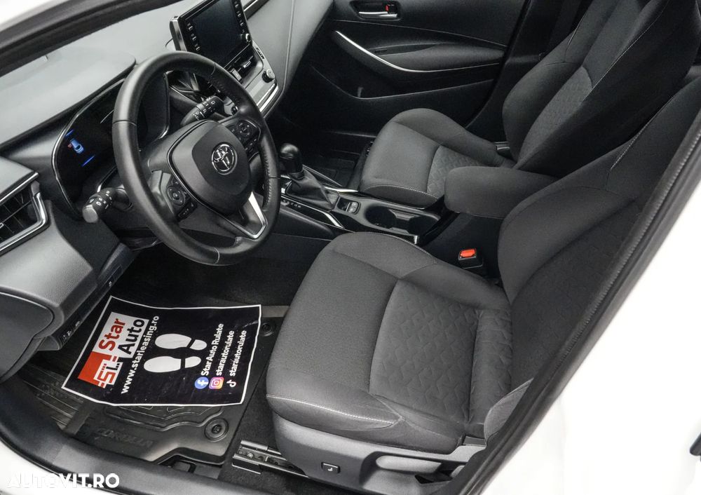 Toyota Corolla 1.8 HSD Dynamic - 11