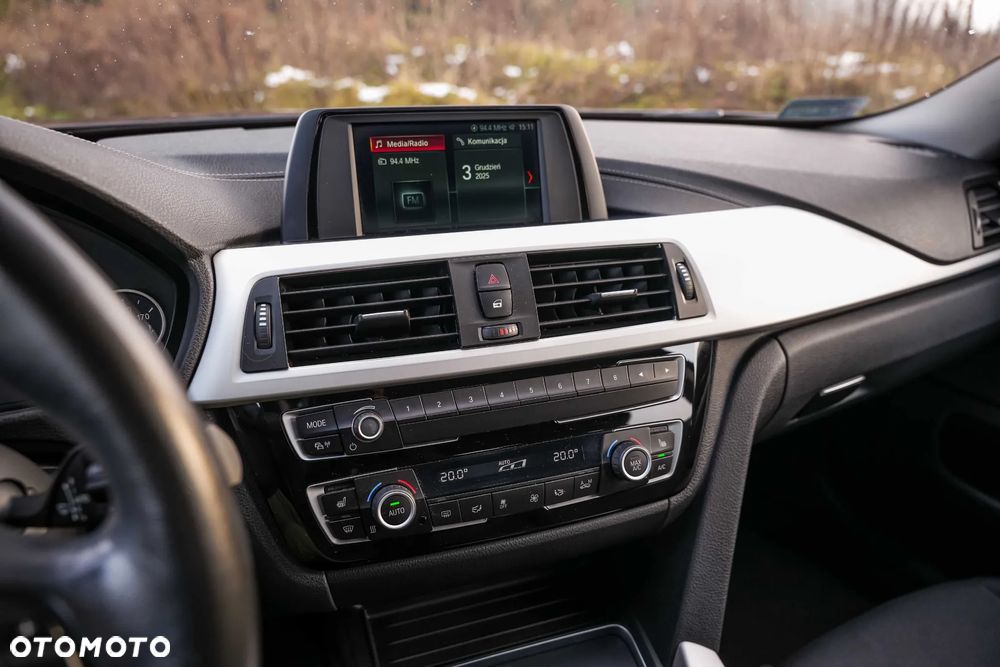 BMW Seria 4 420i xDrive - 27