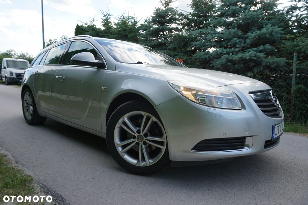 Opel Insignia 1.6 Turbo Design Edition - 3