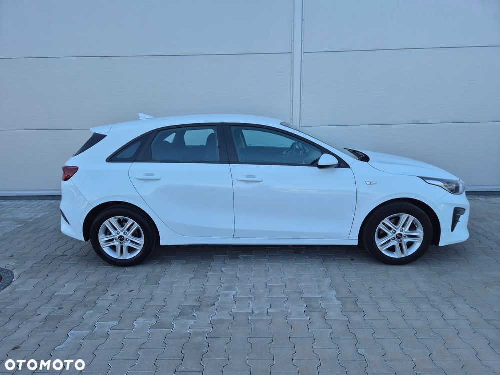Kia Ceed 1.4 L Business Line - 4