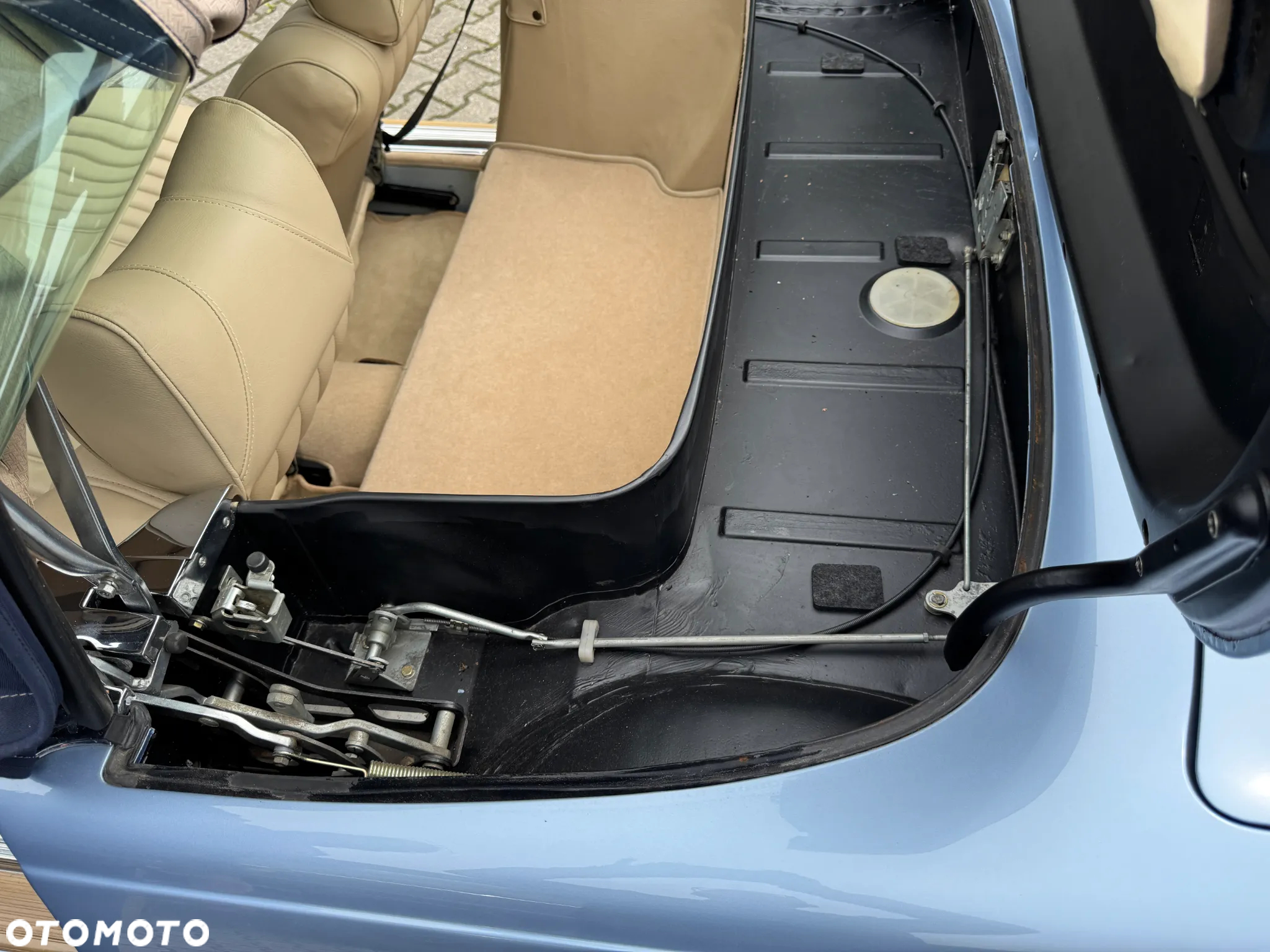 Mercedes-Benz SL - 24