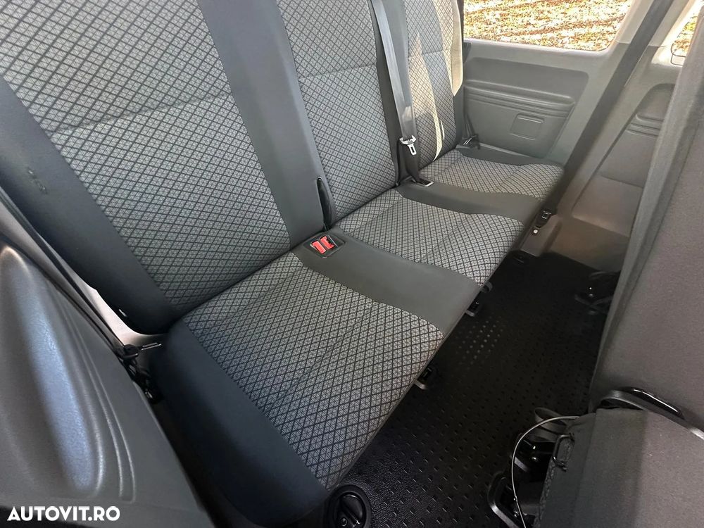 Volkswagen Caravelle T6.1 2.0 TDI 81 kW KR Comfortline - 17