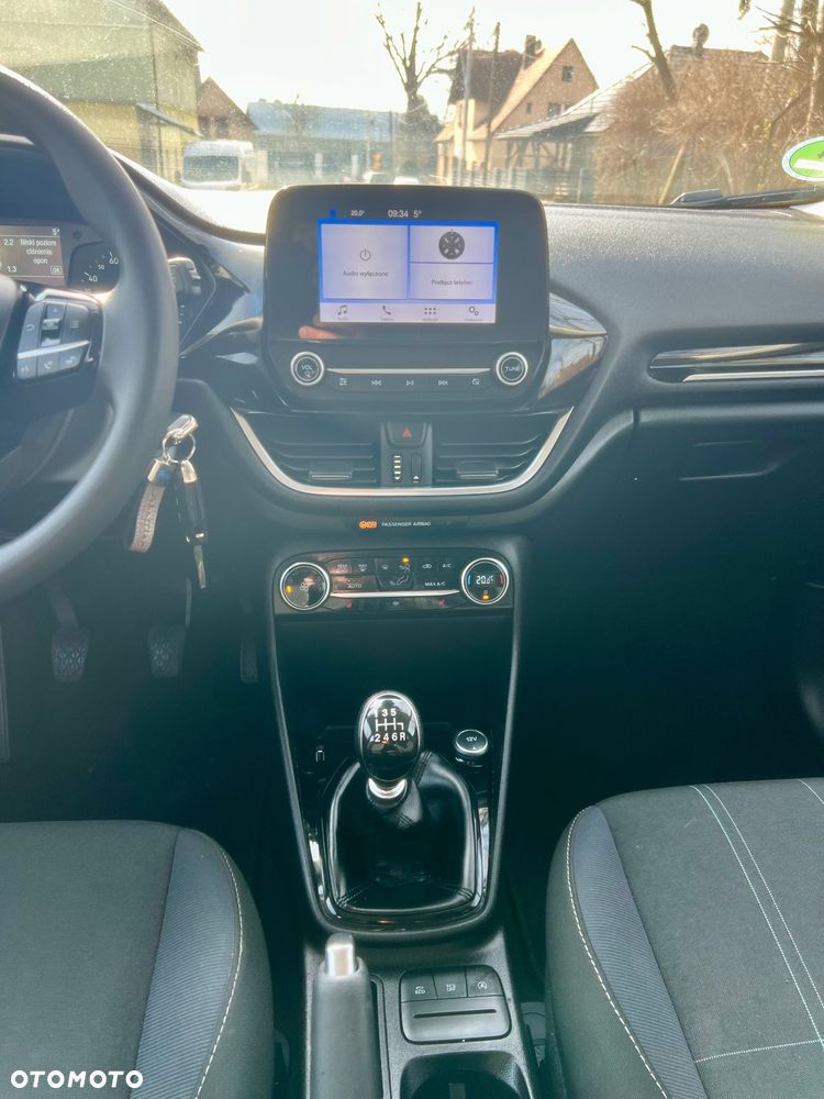 Ford Fiesta - 26