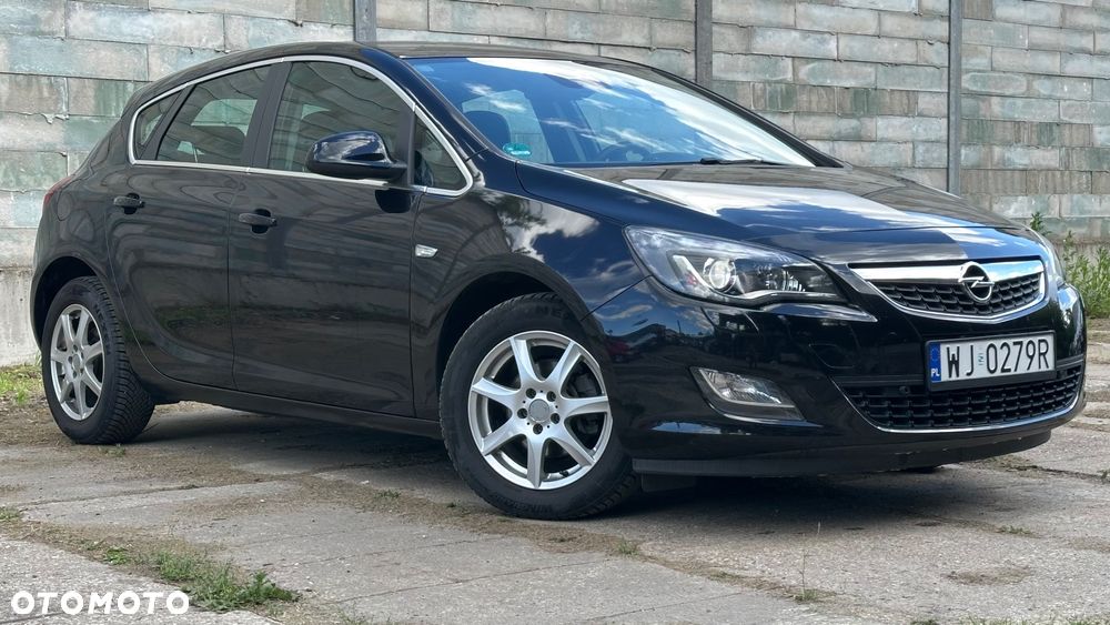 Opel Astra 1.4 Turbo Cosmo - 13