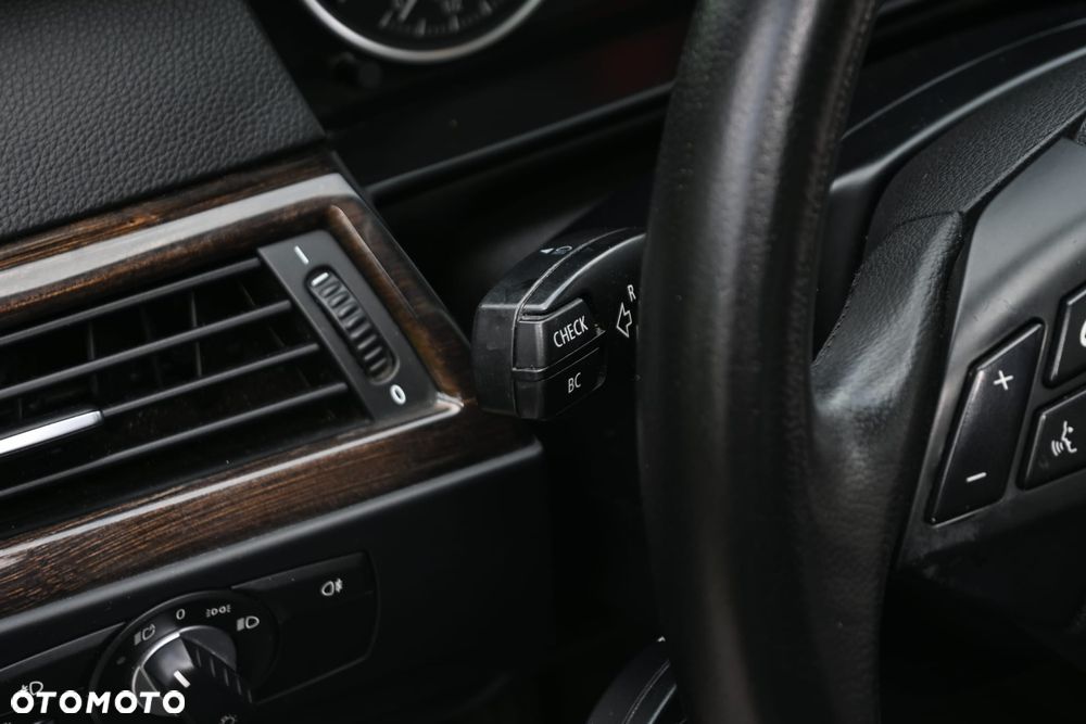 BMW Seria 5 530d Edition Sport - 27