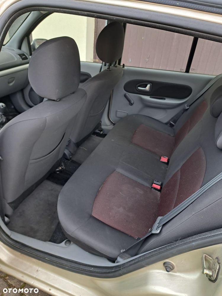 Renault Thalia - 7