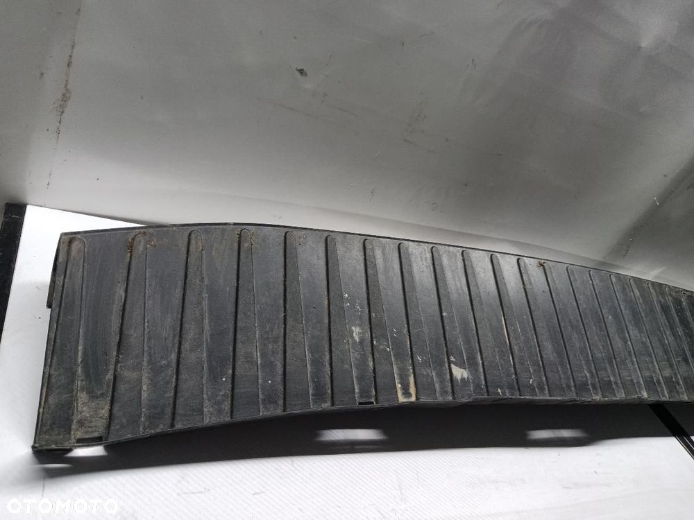 STOPIEŃ ZDERZAKA TYLNEGO FORD TRANSIT BK3117E926 - 9