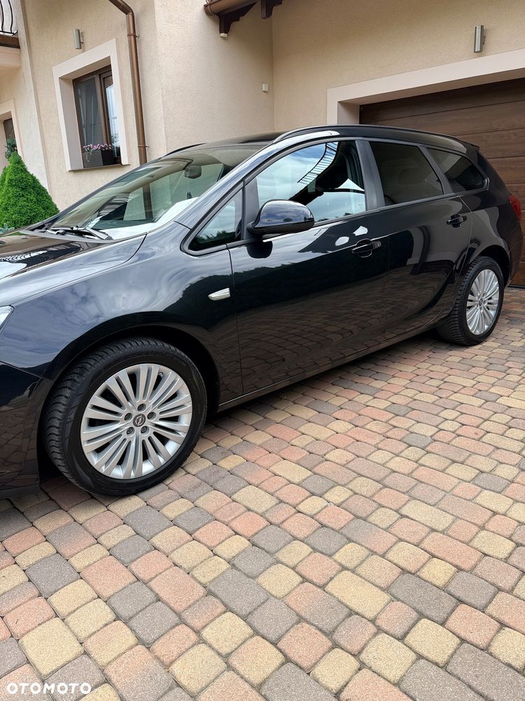 Opel Astra 1.4 Turbo Innovation - 14