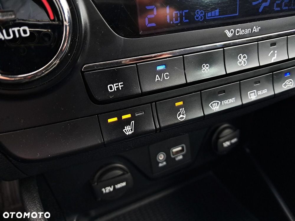 Hyundai Tucson 1.7 CRDI BlueDrive Comfort 2WD - 24