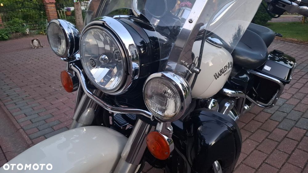 Harley-Davidson Touring Road King - 16