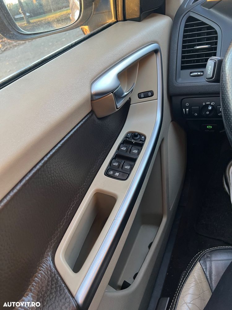 Volvo XC 60 D4 Start-Stop Rdesign - 17