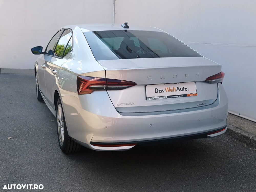 Skoda Octavia 2.0 TDI 150 CP DSG Selection - 6