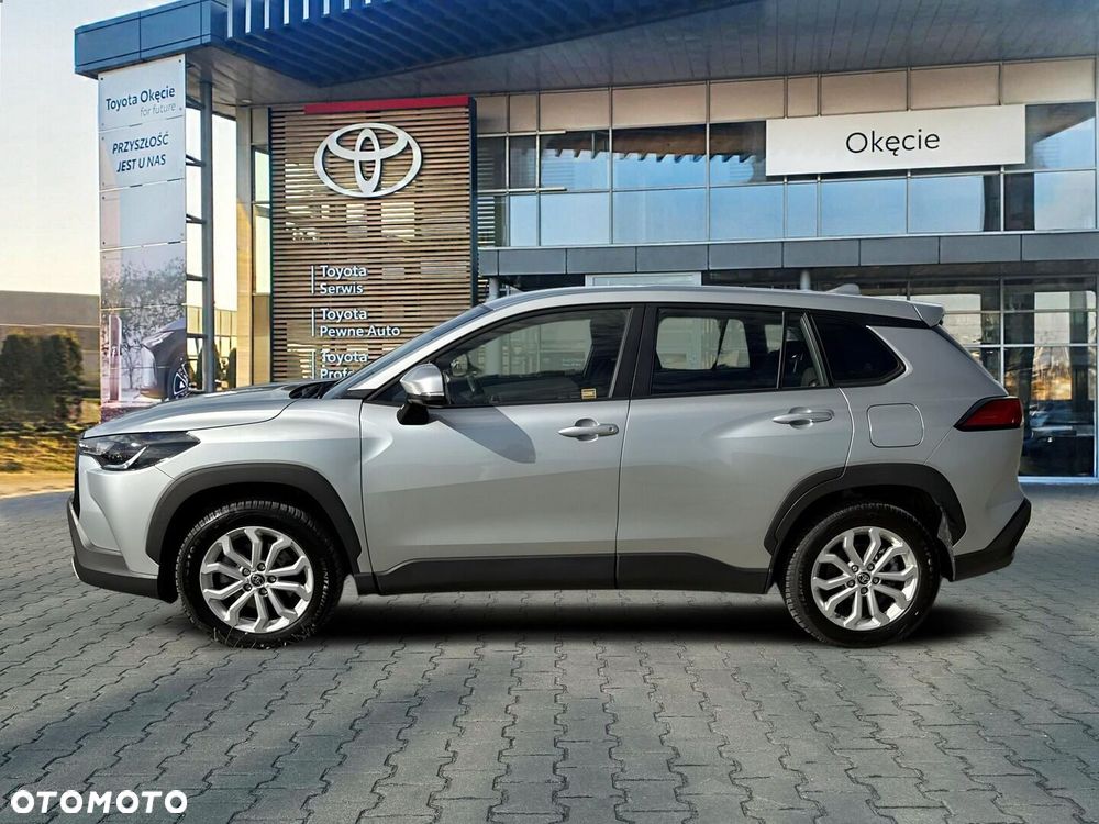 Toyota Corolla Cross - 2