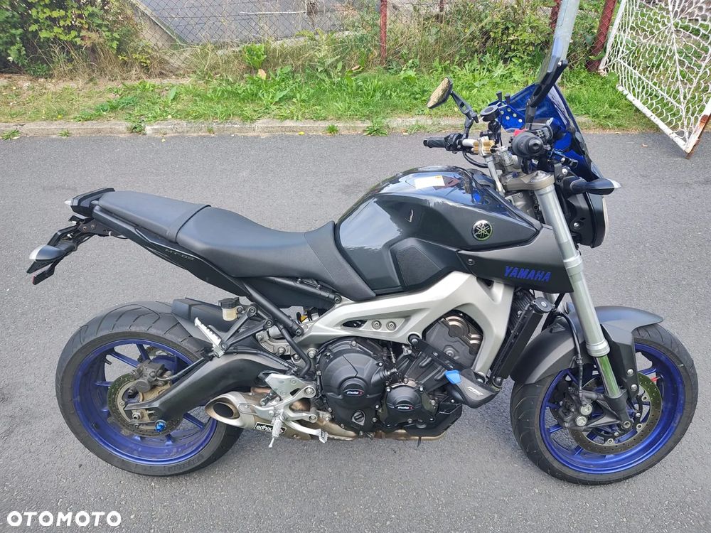 Yamaha MT - 2