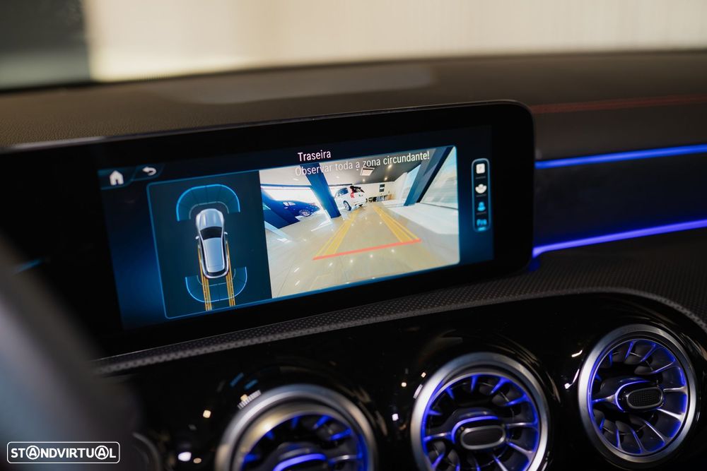 Mercedes-Benz CLA 250 e Shooting Brake AMG Line - 38