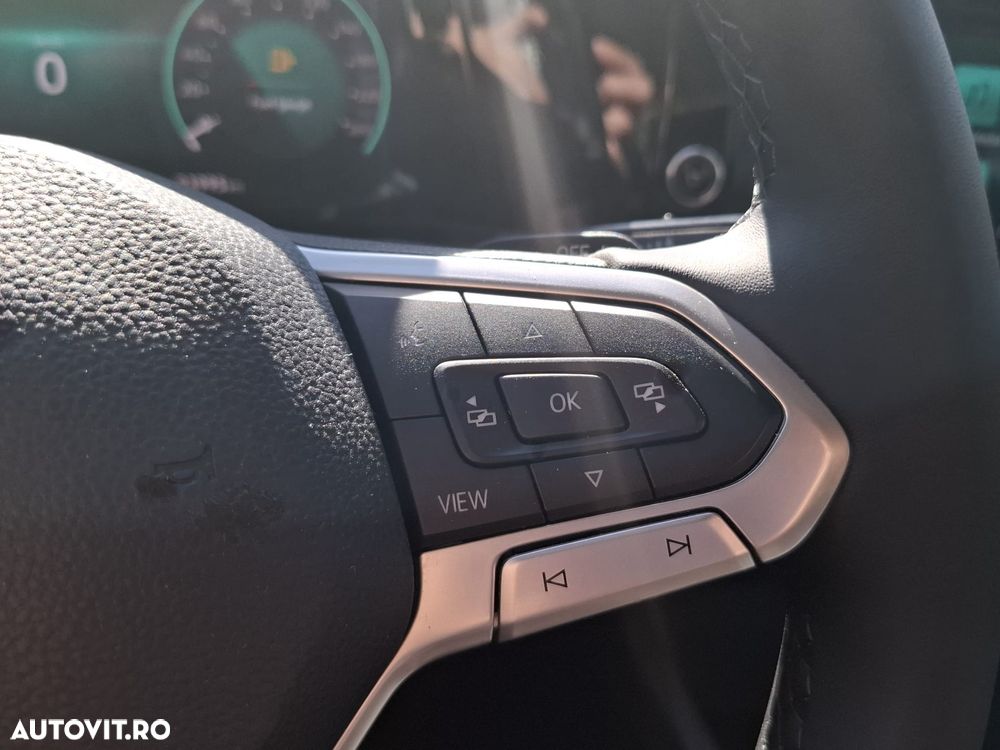 Volkswagen Golf 1.0 eTSI MHEV 110CP DSG Life - 29