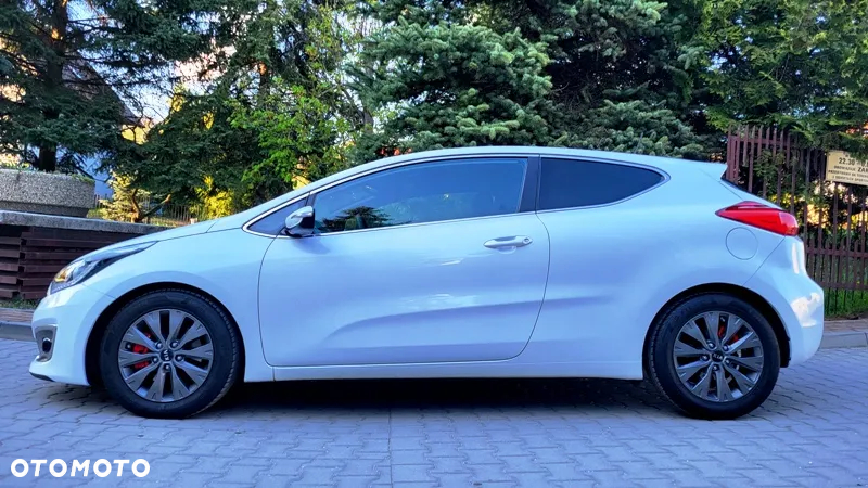 Kia ProCeed Pro_cee'd 1.4 M - 3