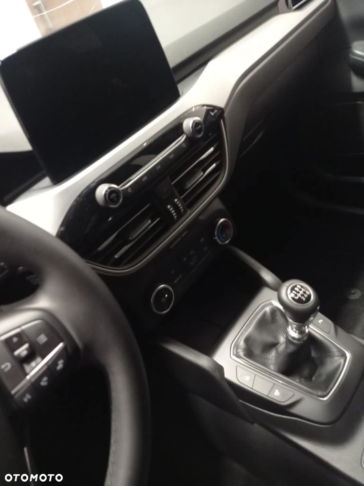 Ford Kuga 1.5 EcoBoost FWD Titanium ASS GPF - 11