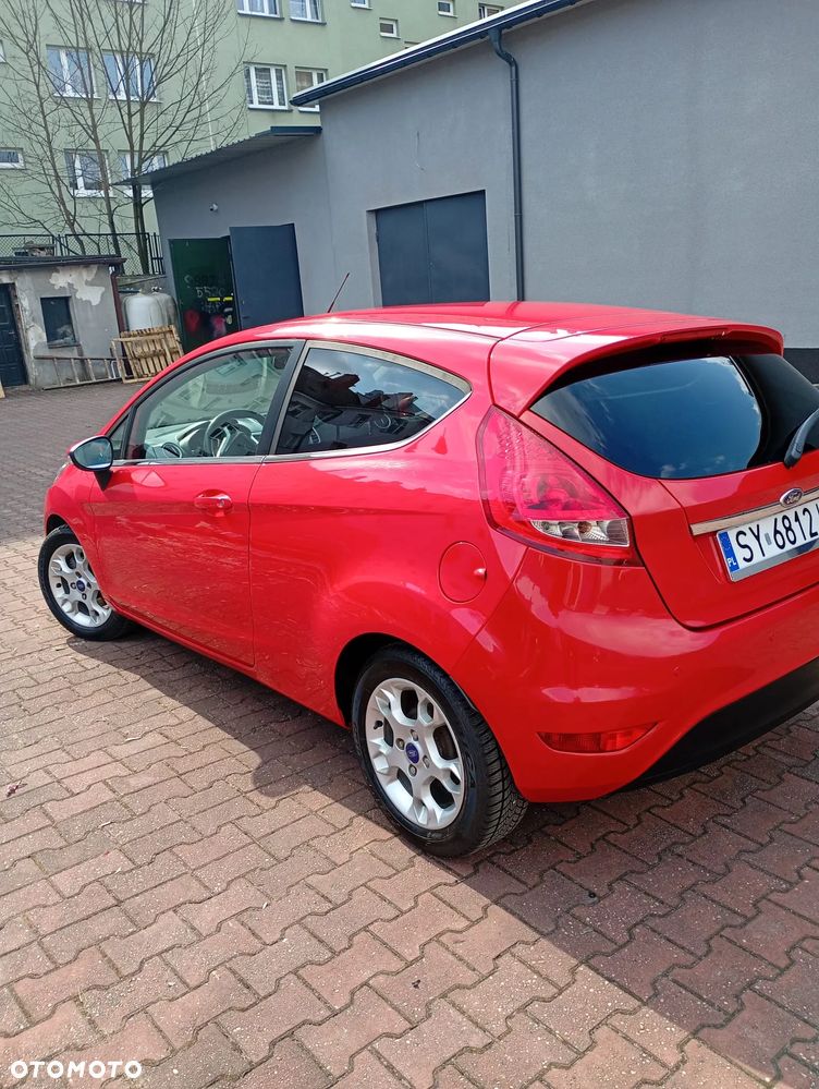 Ford Fiesta 1.25 Titanium EU6 - 4