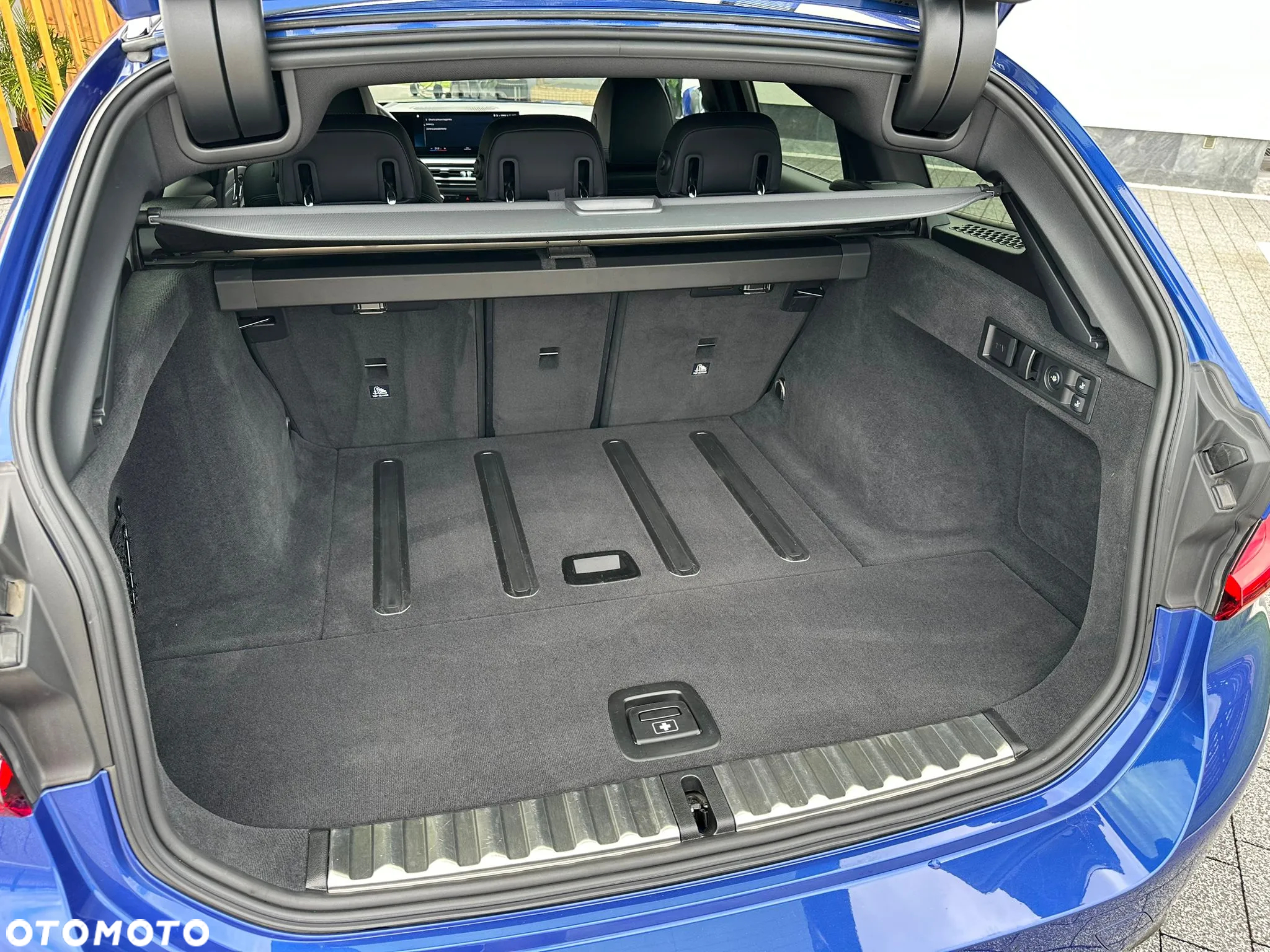 BMW Seria 3 320d xDrive M Sport sport - 37