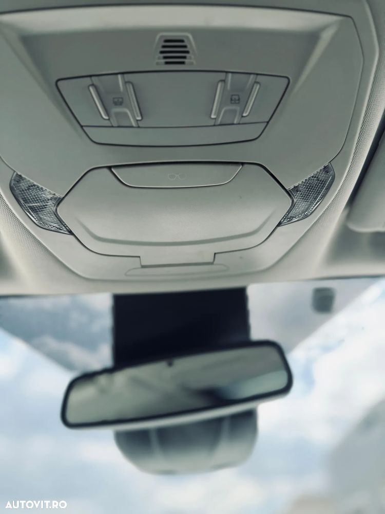 Ford Kuga 2.0 TDCi 4x4 Aut. Vignale - 28