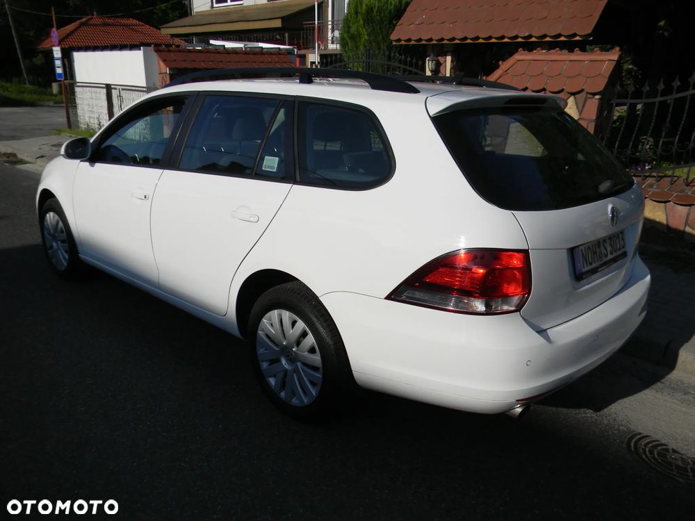Volkswagen Golf 1.6 TDI BlueMotion Technology Comfortline - 6
