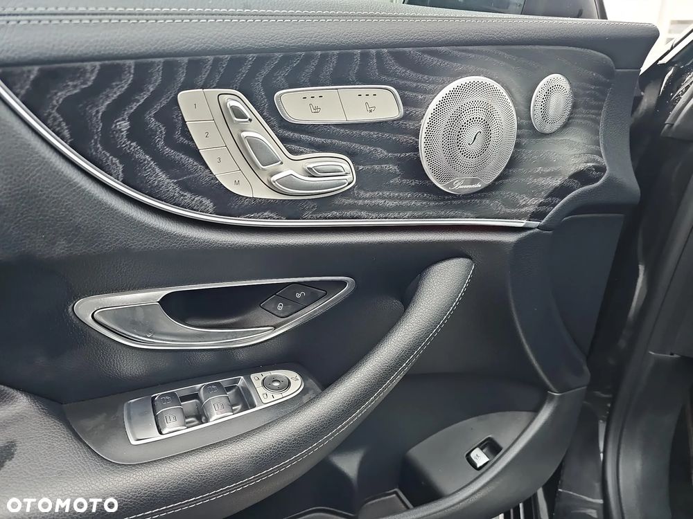 Mercedes-Benz Klasa E 450 4Matic 9G-TRONIC AMG Line - 20
