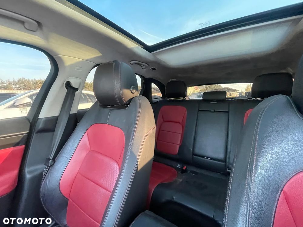 Jaguar F-Pace 2.0 i4P AWD R-Sport - 14