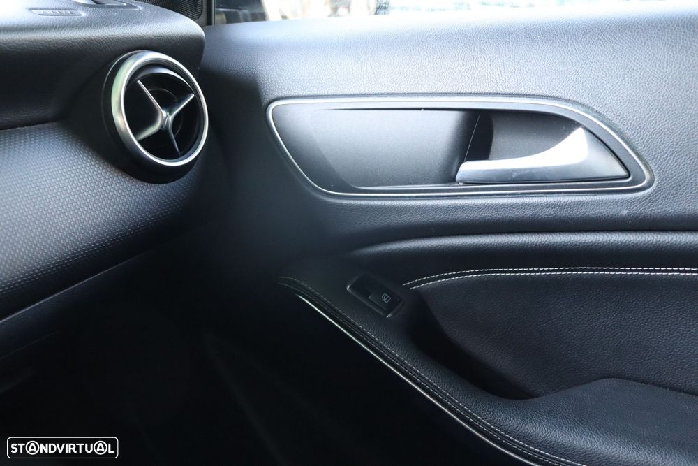 Mercedes-Benz A 180 CDi BE Urban - 14