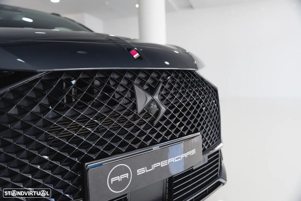 DS DS7 225 Performance Line + - 4