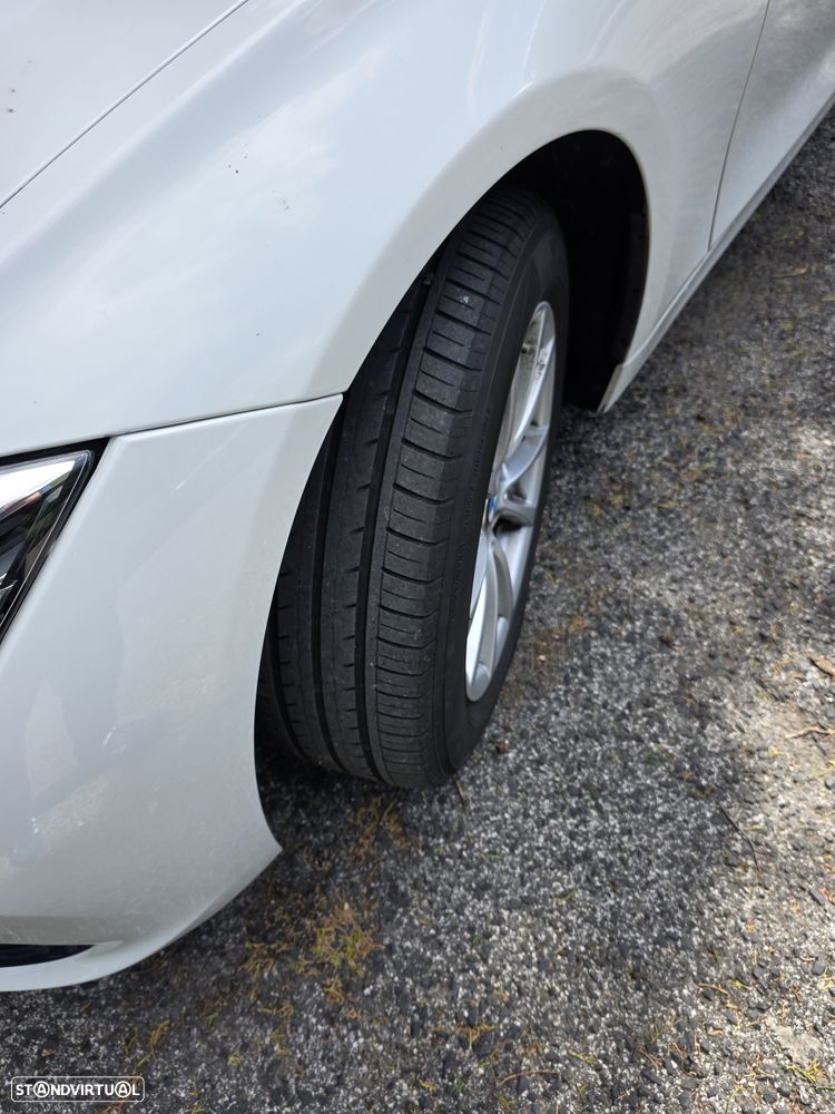 BMW 318 d Advantage - 3