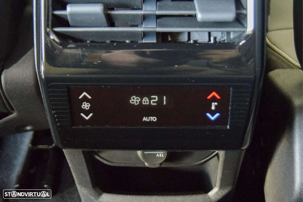 Peugeot 5008 1.2 Hybrid Allure e-DCS6 - 11