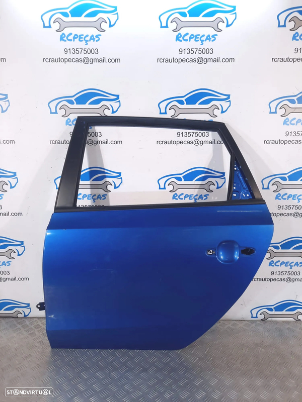 PORTA TRASEIRA TRÁS ESQUERDA  HYUNDAI I30 77003G4000