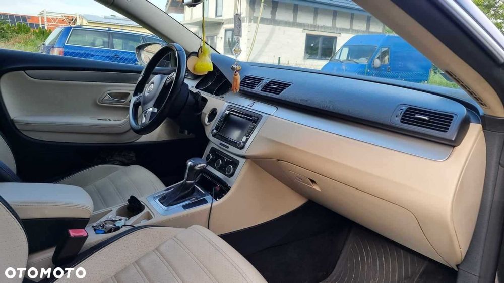 Volkswagen Passat CC - 5