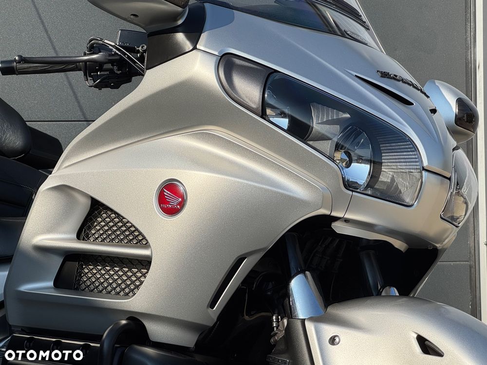 Honda GL - 26