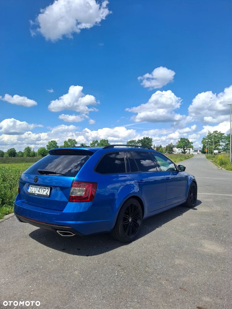 Skoda Octavia 2.0 TDI RS DSG - 3