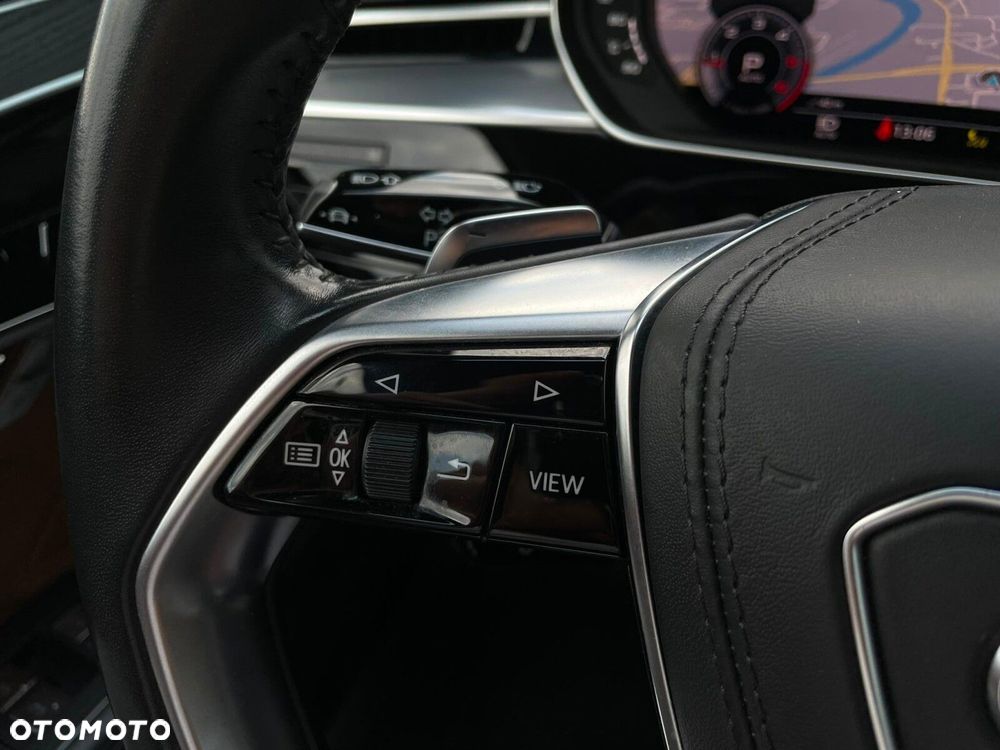 Audi A8 - 26