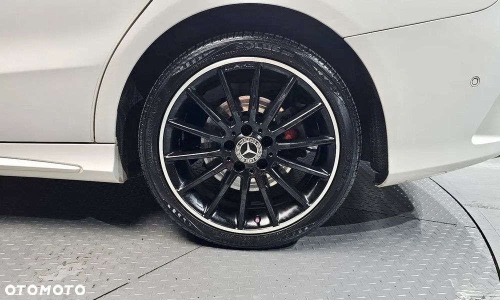Mercedes-Benz CLA 250 4Matic 7G-DCT AMG Line - 7