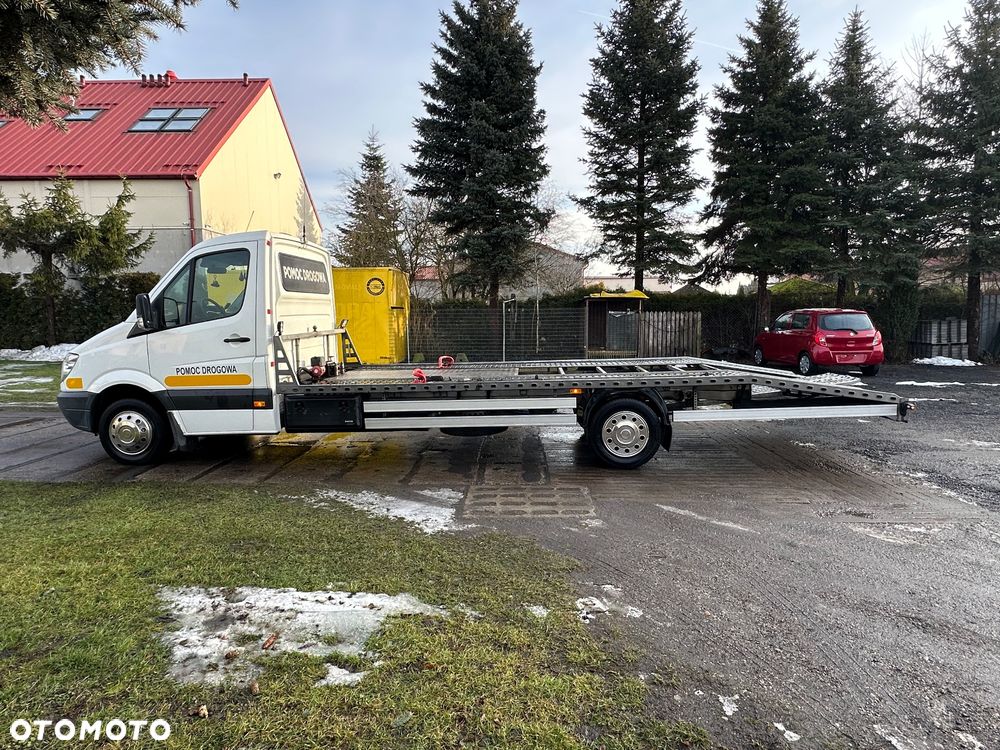 Mercedes-Benz Sprinter - 5