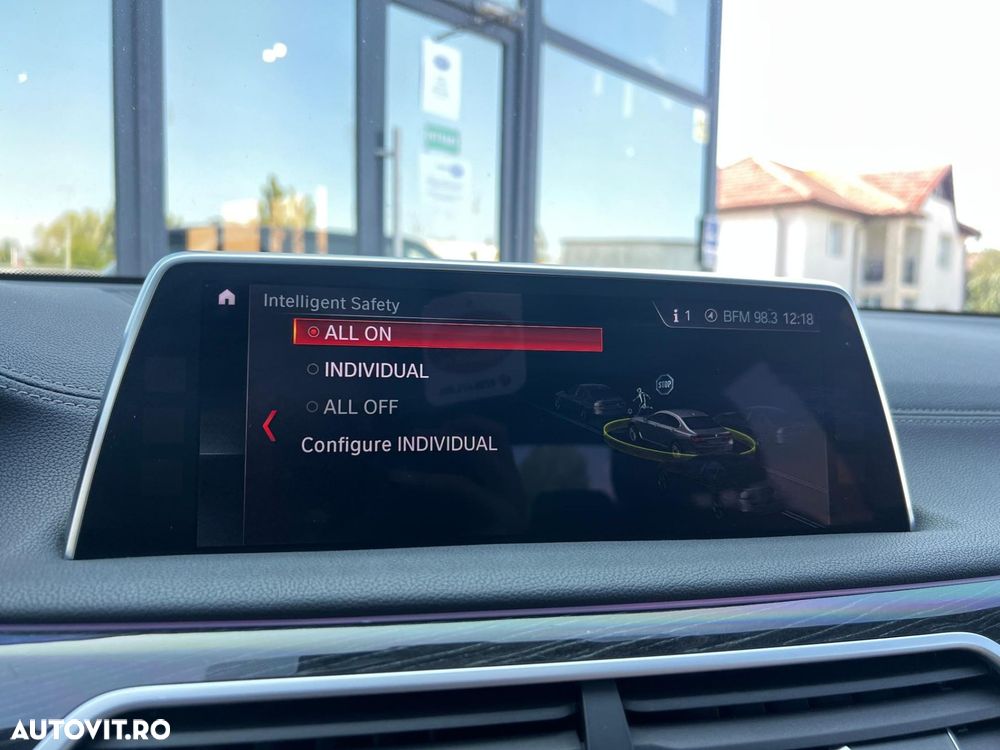 BMW Seria 7 - 40