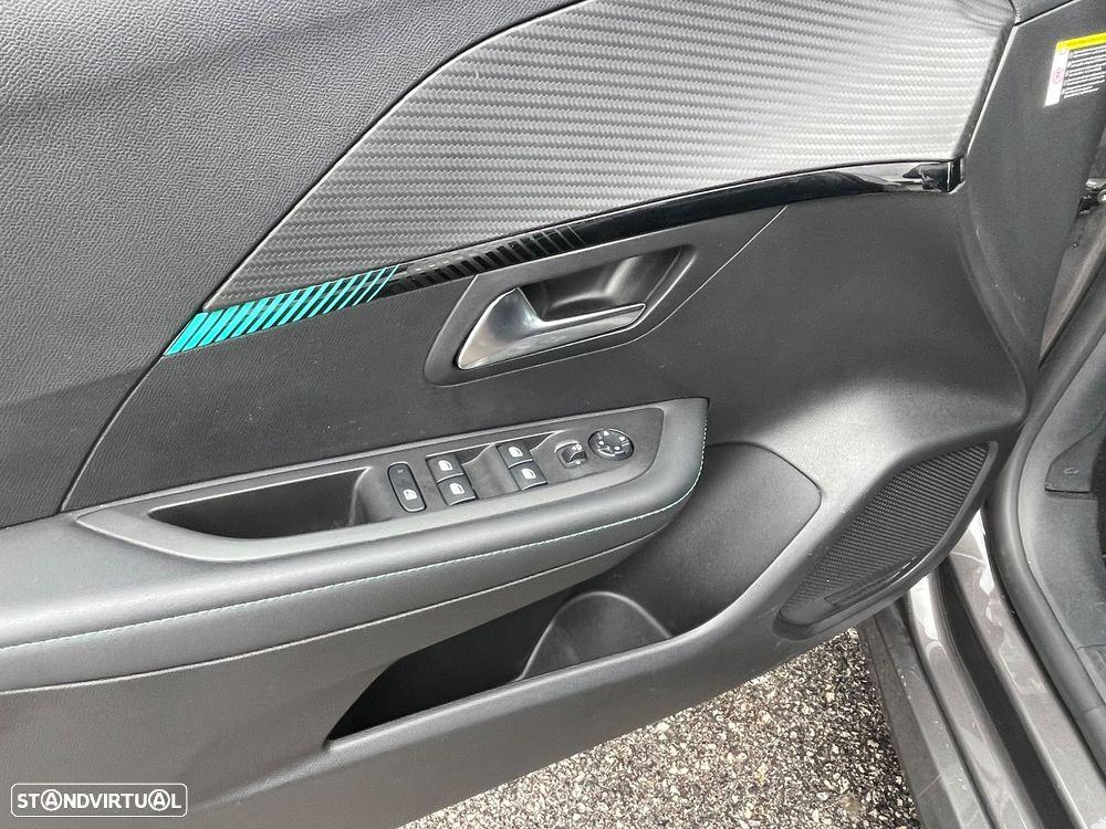 Peugeot 208 PureTech 100 Allure Pack - 10