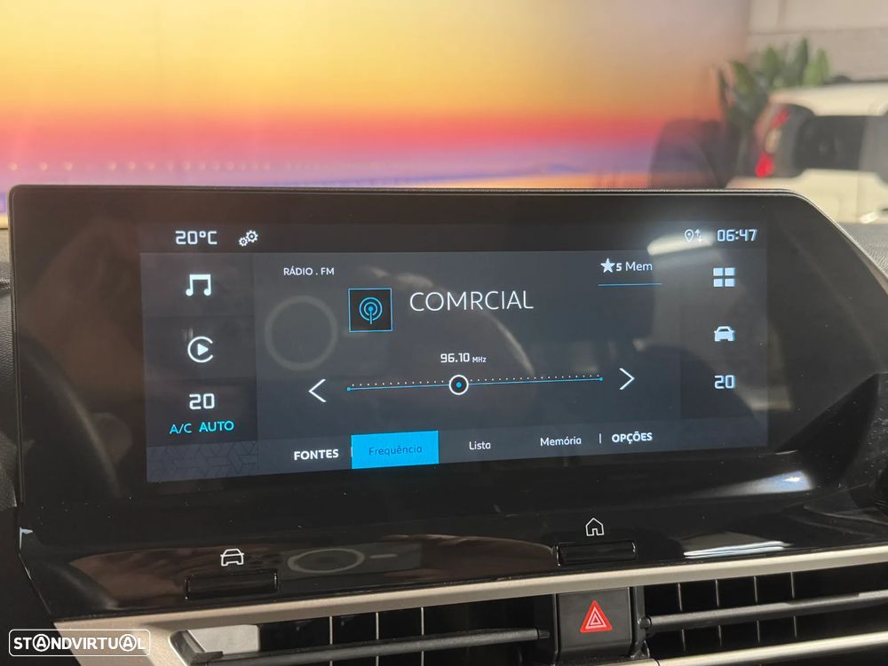 Citroën C4 X 1.2 PureTech Plus EAT8 - 27