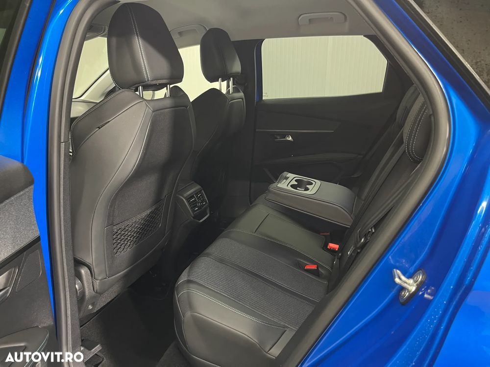 Peugeot 3008 PHEV 225 EAT8 Allure Pack - 11