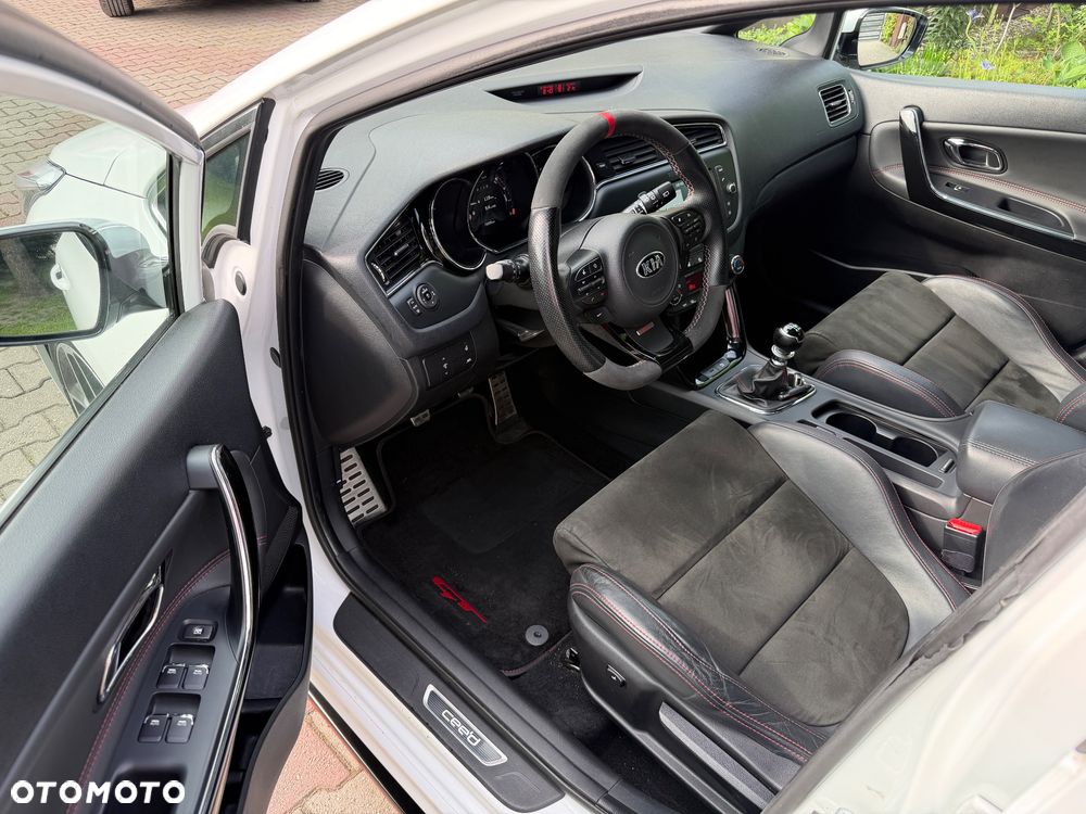 Kia Ceed 1.6 T-GDI GT XL - 14