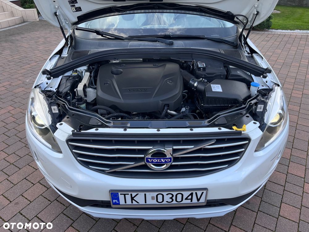 Volvo XC 60 D4 Geartronic Momentum - 23