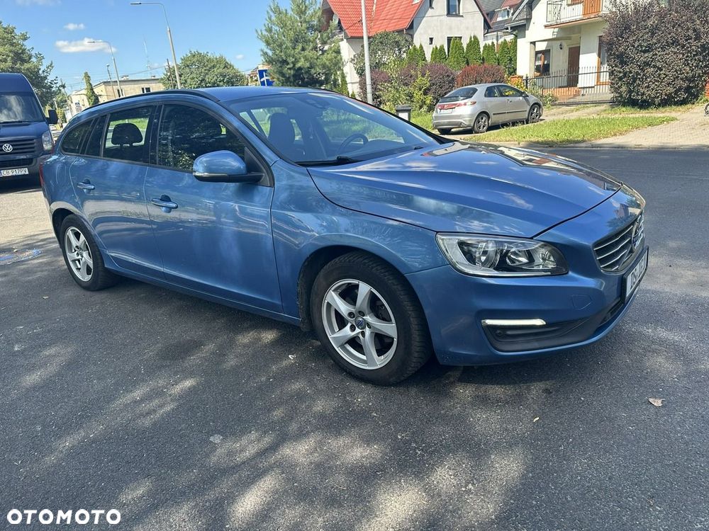 Volvo V60 - 10