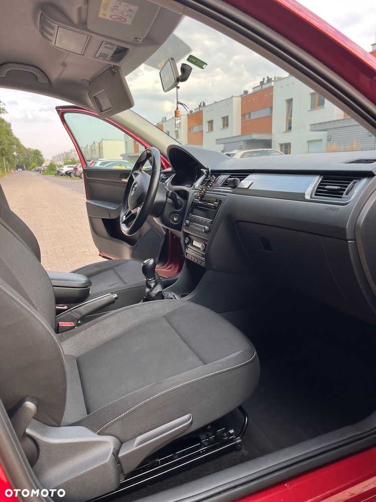 Skoda RAPID 1.2 TSI Edition - 14