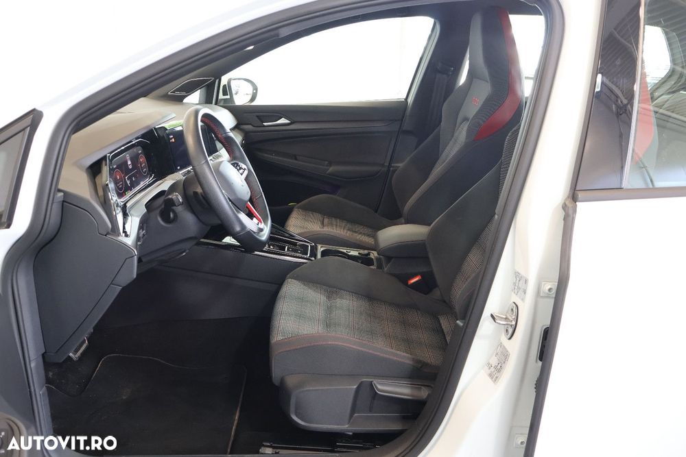 Volkswagen Golf 2.0 TSI OPF DSG GTI - 7