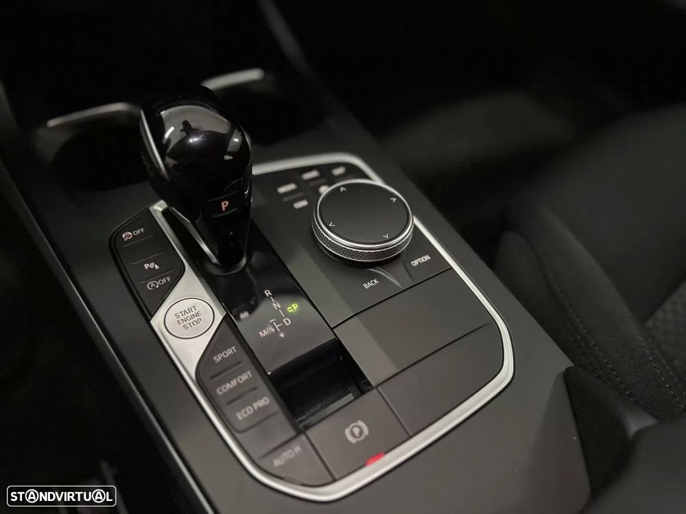 BMW 116 d Advantage Auto - 31