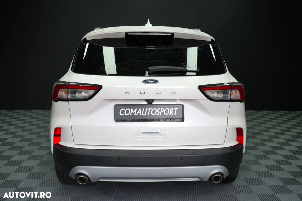 Ford Kuga 1.5 EcoBlue A8 FWD Titanium - 4